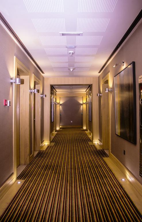 Halo Hotel Dubai Ngoại thất bức ảnh