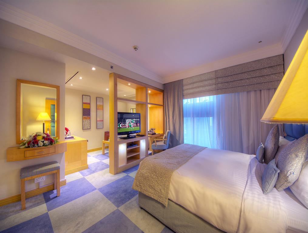 Halo Hotel Dubai Ngoại thất bức ảnh