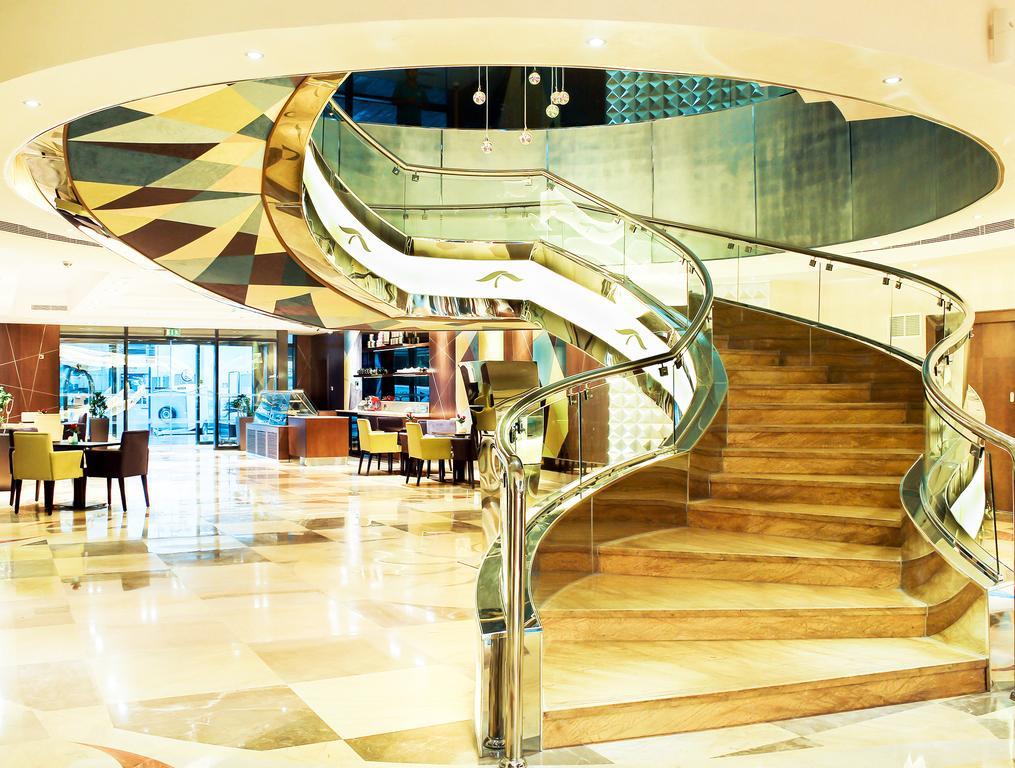 Halo Hotel Dubai Ngoại thất bức ảnh
