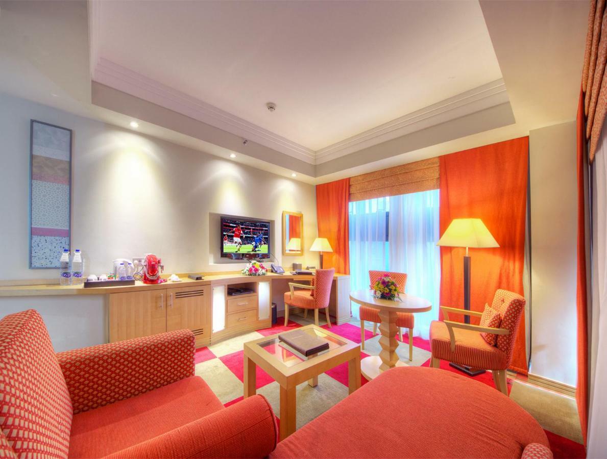 Halo Hotel Dubai Ngoại thất bức ảnh