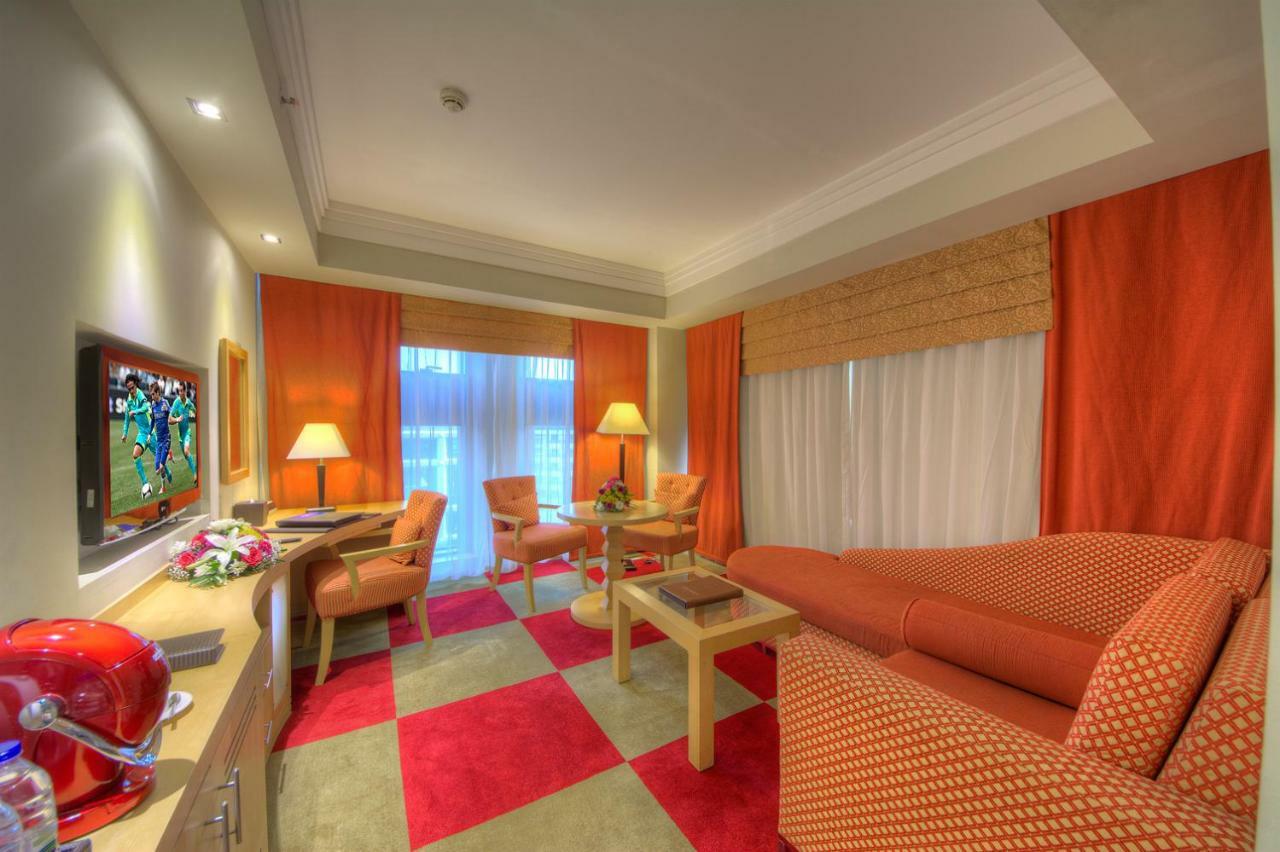 Halo Hotel Dubai Ngoại thất bức ảnh